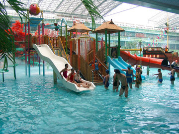 Innen-/Aqua-Park-Ausrüstung im Freien, das Wasser-Spielplatz der Kinder für den Familien-Spaß besonders angefertigt