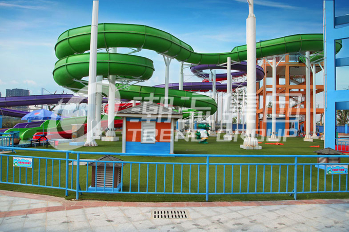 Grüne große Handelspool-Wasserrutsche für Freizeitpark-/Hinterhof