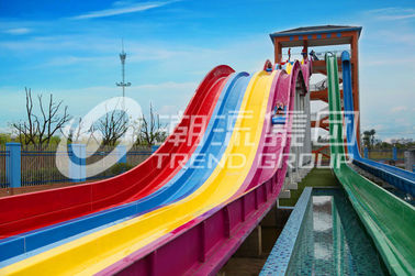 Fiberglas Waterslide für erwachsenen Wasser-Sport-Feiertags-Wasser-Erholungsort/besonders angefertigt