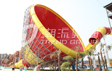 Überlegene mittlere Hinterhof-Wasserrutsche-Kinderwasser-Spielgeräte für Wasser-Park
