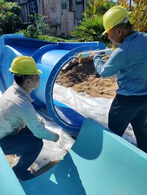Mehrspurige kundenspezifische Spiralwasserrutsche für Wasserparks - SGS-geprüfter Hersteller