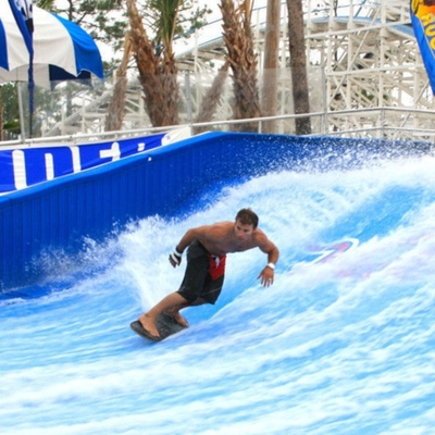 Aqua-Spiel Flowrider-Wasser-Fahrt im Freien für das Skateboard fahren des surfenden Sports
