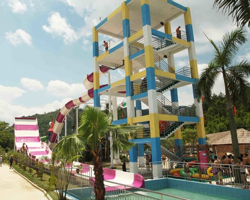 Riesige Aqua-Park-Ausrüstungs-aufregende Swimmingpool-Fiberglas Waterslides für Erwachsene