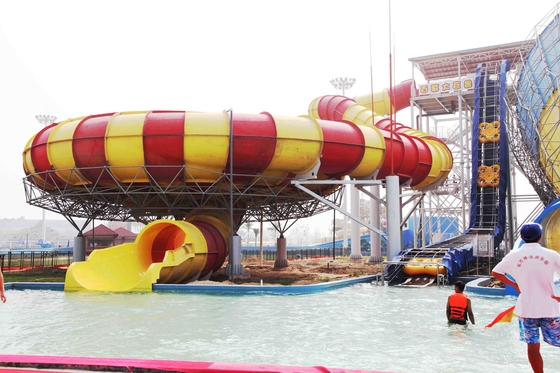 Aqua-Park-Ausrüstungs-Raum-Schüssel-Wasserrutsche mit Reitern der hohen Kapazitäts-720/h