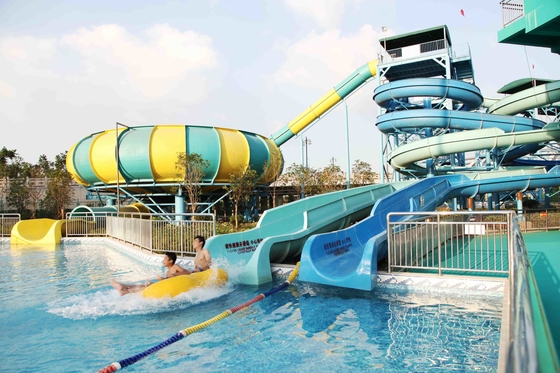 Aqua-Park-Fiberglas-Dia/Raum-Schüssel-Wasserrutsche mit Reitern der hohen Kapazitäts-720/h