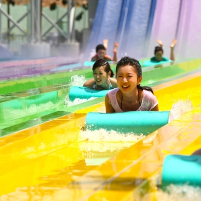 Der attraktive Schmetterling, der Fiberglas-Wasserrutsche läuft, galvanisierte Kohlenstoffstahl-Rahmen für Aqua-Park