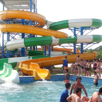 Plastikwasserrutsche des langen Flosses für Kinder und Erwachsenen, gewundene Wasserrutsche für Wasserpark