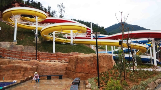 Spiralen-Wasserrutsche des Edelstahl-Befestiger-FRP für riesigen Wasser-Park im Freien
