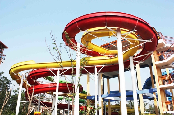 Kundenspezifisches Wasserrutsche-Fiberglas im Freien, populäre Wasser-Park-Ausrüstung für Erwachsenen