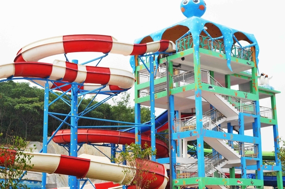 Aqua-Park-Dia, Höhe der Familien-Spiel-Innenfiberglas-Wasserrutsche-6m für kundengebundenen Wasser-Park