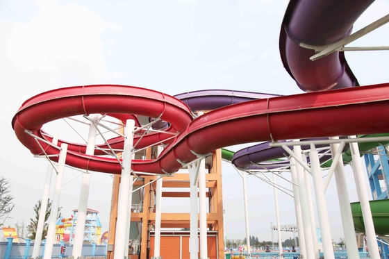Heiße Verkaufs-Gewohnheits-Spiralen-Wasserrutsche für Aqua-Wasser-Park in China