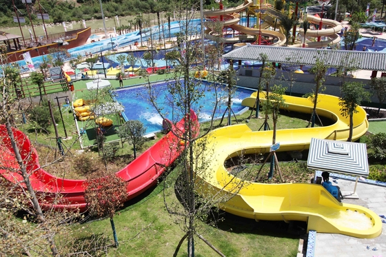 Riesige Wasser-Park-Zusatz-Fiberglas-Wasserrutsche mit 10.8m Plattform-Höhe für/Innenaqua-Park im Freien