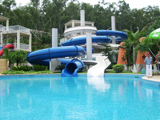 Gewundenes Waterpark-Dia, FRP-Wasser-Park schiebt,/Cuustomized-Wasserrutsche für riesigen Aqua-Park
