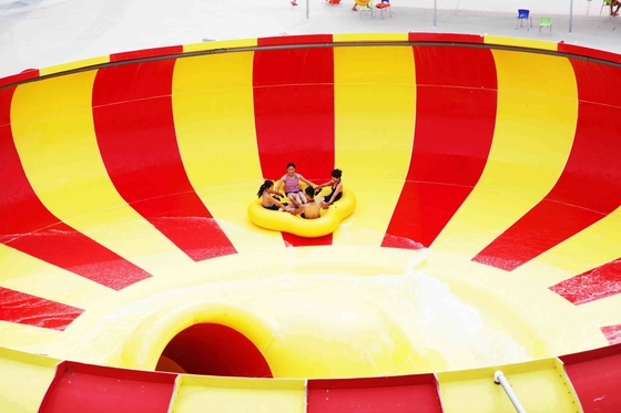 Riesiger Plattform-Spaß-Aqua-Park-kundenspezifische Wasserrutsche/Wasser-Spielplatzgeräte