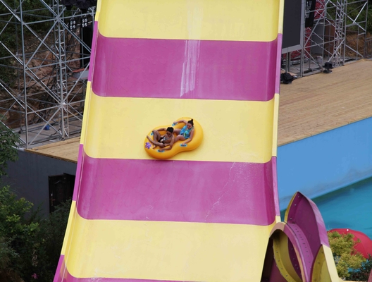 Kundenspezifische große Wasserrutsche, Vergnügungspark-Bumerang-Aqua-Dia für 2 Menschen im Wasser-Park