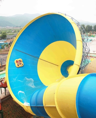 Große Tornado-Fiberglas-Wasserrutsche für Unterhaltungs-Abenteuer Waterpark-Ausrüstung für Wasser-Park