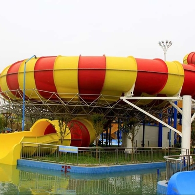 Hohe Kapazitäts-Aqua-Park-Ausrüstungs-Raum-Schüssel-Wasserrutsche mit 720 Reitern/H