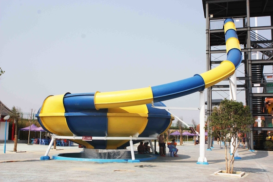 Riesiges Fiberglasdia der Erholungsort-Aqua-Park-Ausrüstung/Raum-Schüssel-Wasserrutsche