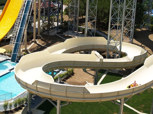 Bunte Aqua-Park-Ausrüstung, kundenspezifischer FPR-Wasser-Park-große Wasserrutsche