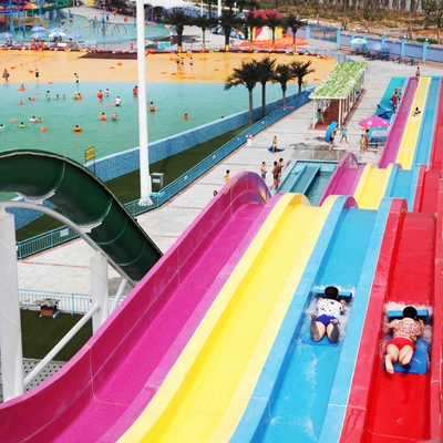 Lustiges Regenbogen-großes Pool-kundenspezifische Wasserrutsche für Familien-Aqua-Park