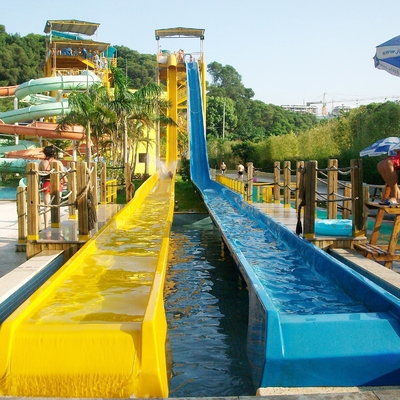 Allgemeines Wasser-Park-Einzelteil-kundenspezifische Wasserrutsche, erwachsene Plastikhochgeschwindigkeitswasserrutsche für Aqua-Park