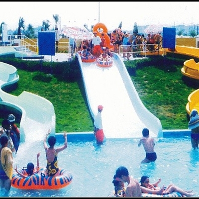 Kundenspezifisches Kombinations-Fiberglas scherzt Wasserrutsche für Thema-Wasser-Park