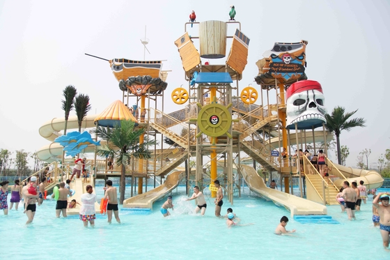 Fiberglas-Aqua-Spielplatzgeräte kundengebundenes großes Wasser-Haus für Familien-Spaß