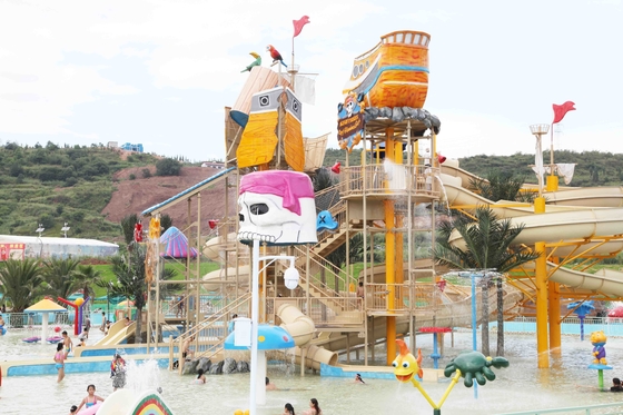 Sich hin- und herbewegende Wasser-Haus-großes Aqua-Spielplatz-Thema-Hotel-Wasser-Park-Fiberglas-Ausrüstung im Freien