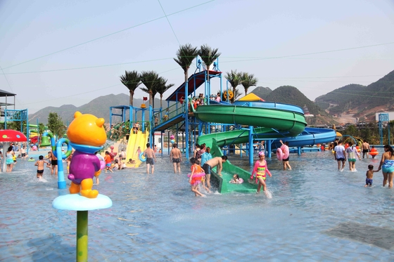 Spielgeräte der Kinder die im Freien, Handelsspielplatzgeräte PUTZLAPPEN IV