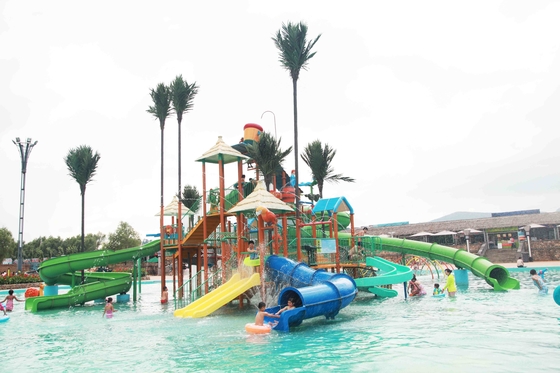 Das Wasser-Park der kundengebundene Kinder, Fiberglas-Wasserrutsche unterhält mehr als 400 Gäste