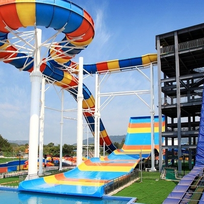 Riesige Aqua-Park-Ausrüstungs-aufregende Swimmingpool-Fiberglas Waterslides für Erwachsene