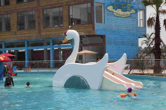 Kundengebundene Fiberglas-kleine Wasser-Pool-Dias bestimmt für Wasser-Park-Spiele