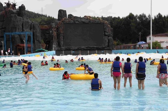 Fashional-Fiberglas-Wasser parkt mit den populären Wellenbädern abkühlt/Wasserrutsche