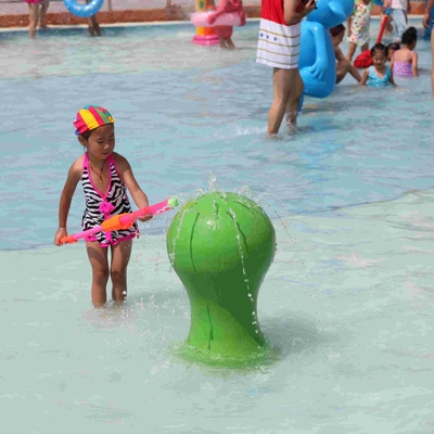 Kundengebundene Karpfen-Karton-Spray-Park-Ausrüstung für Kinder-/Kinderspaß im Swimmingpool