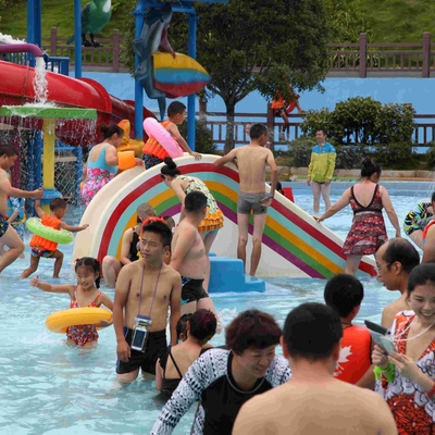 Handelsregenbogen-Brücken-Fiberglas-Wasser-Park-Pool schiebt für Kinder
