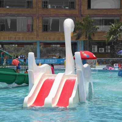 Innen- oder Höckerschwan-Fiberglas-Pool-Dia im Freien, Wasser-Vergnügungspark scherzt Wasserrutsche