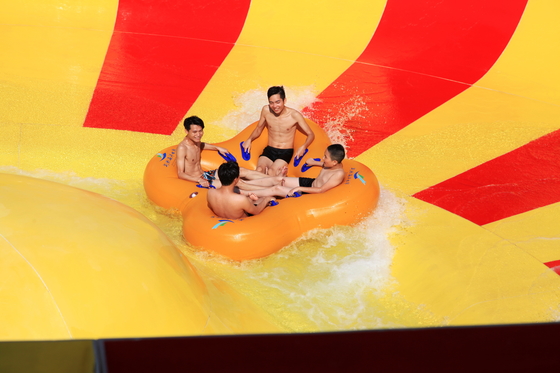 16m Plattform-Spaß-Aqua-Park-Fiberglas-Wasserrutsche-riesige Raum-Wasserrutsche