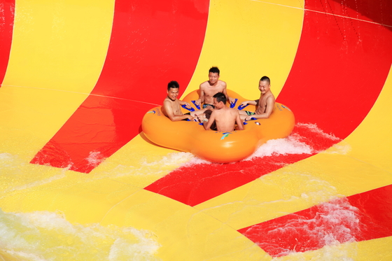 16m Plattform-Spaß-Aqua-Park-Fiberglas-Wasserrutsche-riesige Raum-Wasserrutsche