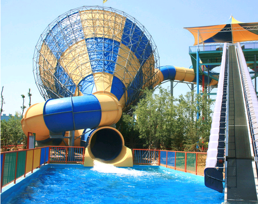 Tornado-Rutsche Glasfaser-Wasserrutsche mit 4 Personen Floß 720 Fahrer/Stunde und Hot-Dip Galvanized Steel