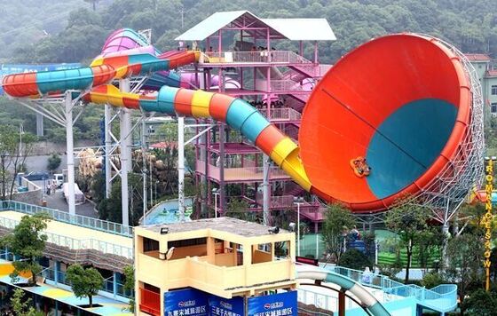 Riesen-Tornado-Funnel-Wasserrutsche für den Wasserpark. ♪ Glasfaser-Tornado-Rutschenhersteller seit 1994.