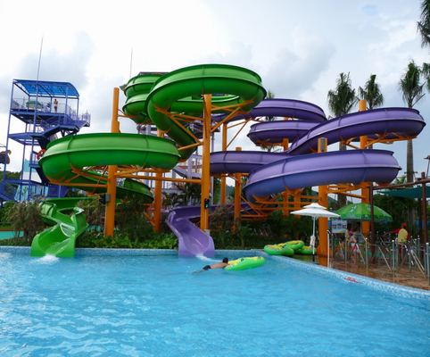 Mehrspurige kundenspezifische Spiralwasserrutsche für Wasserparks - SGS-geprüfter Hersteller