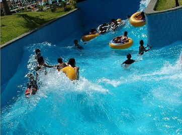 Fiberglas-Aqua-Park-Ausrüstung für Hotel-faulen Fluss, Familie auf Sommer-Ferien im Aqua-Park